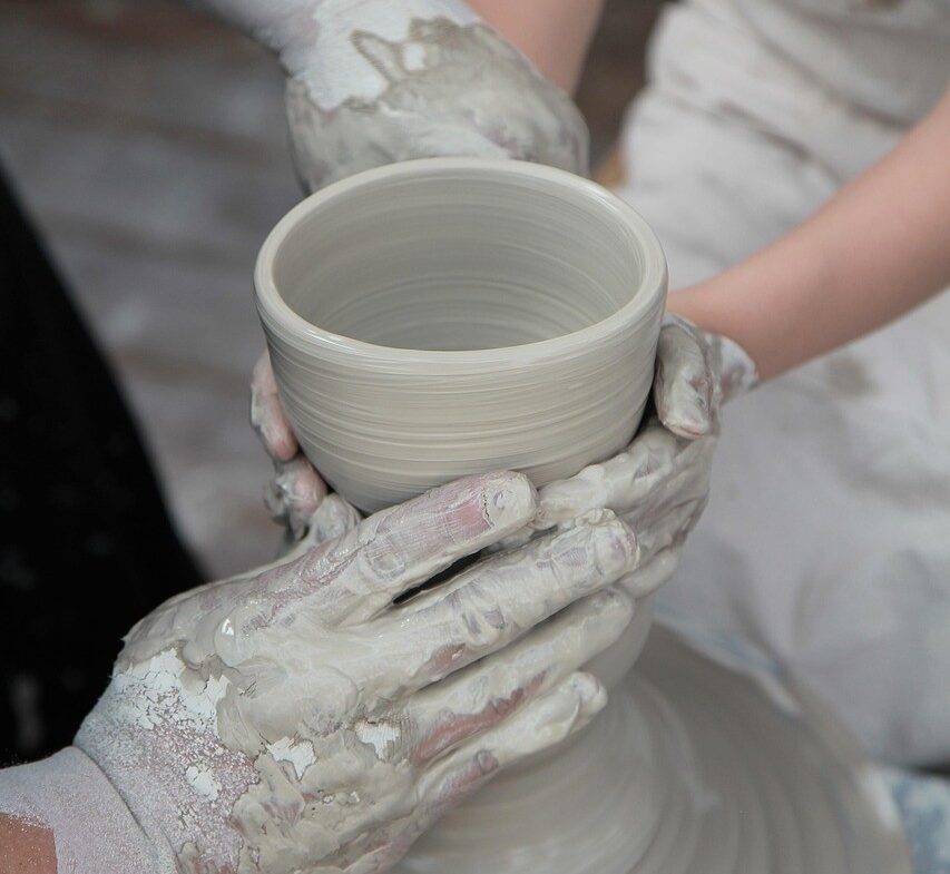 Illustration de travail manuel et de poterie